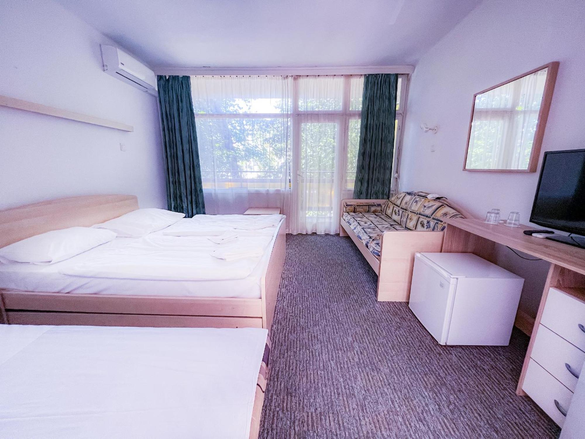 Ce Napfeny Hotel Siófok Exteriér fotografie